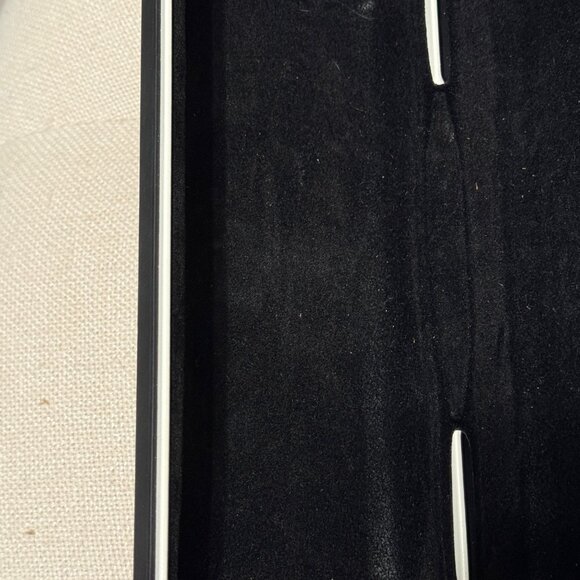 GIVENCHY Sunglasses Case Large Black - Picture 4 of 5